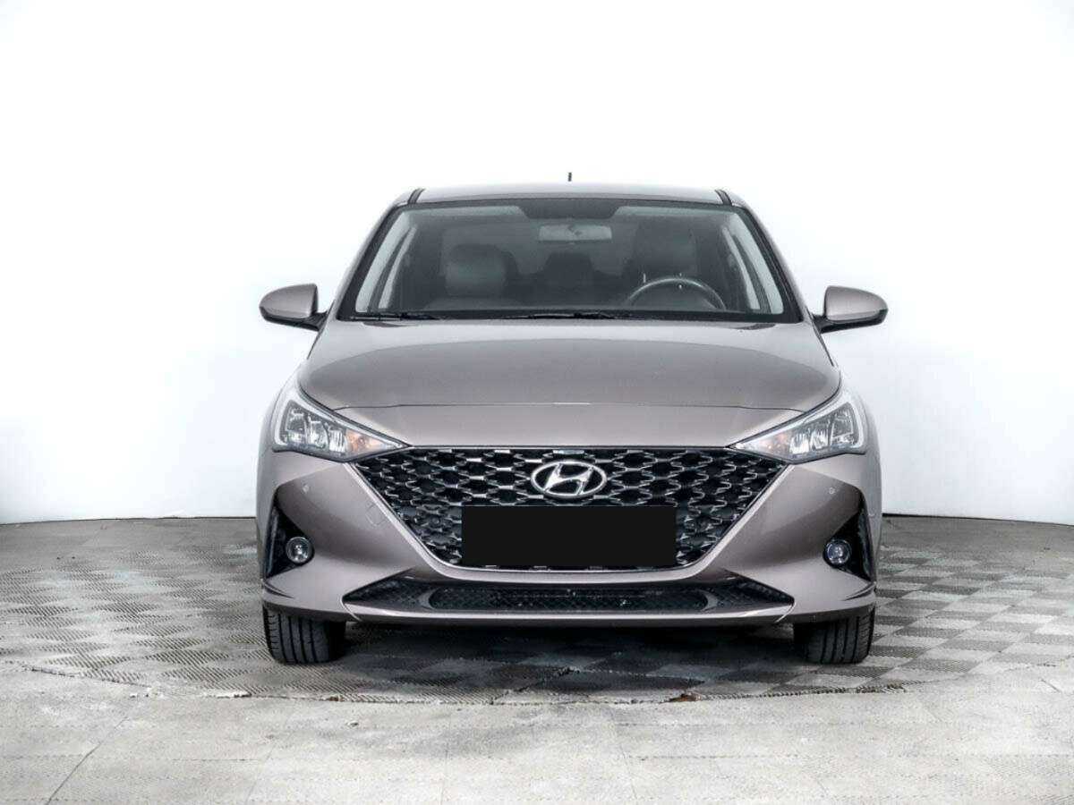 Купить Hyundai Solaris с пробегом. Посмотреть фото