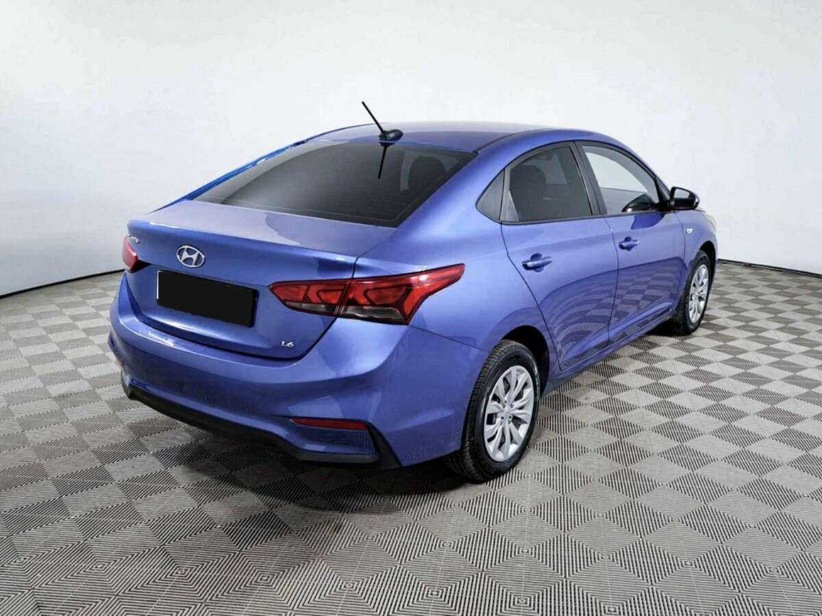 Купить Hyundai Solaris с пробегом. Фото: #4