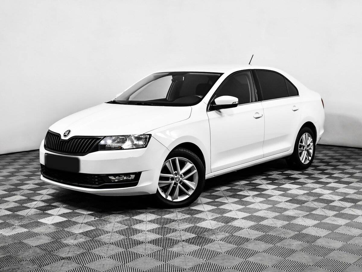 Купить Skoda Rapid с пробегом. Посмотреть фото