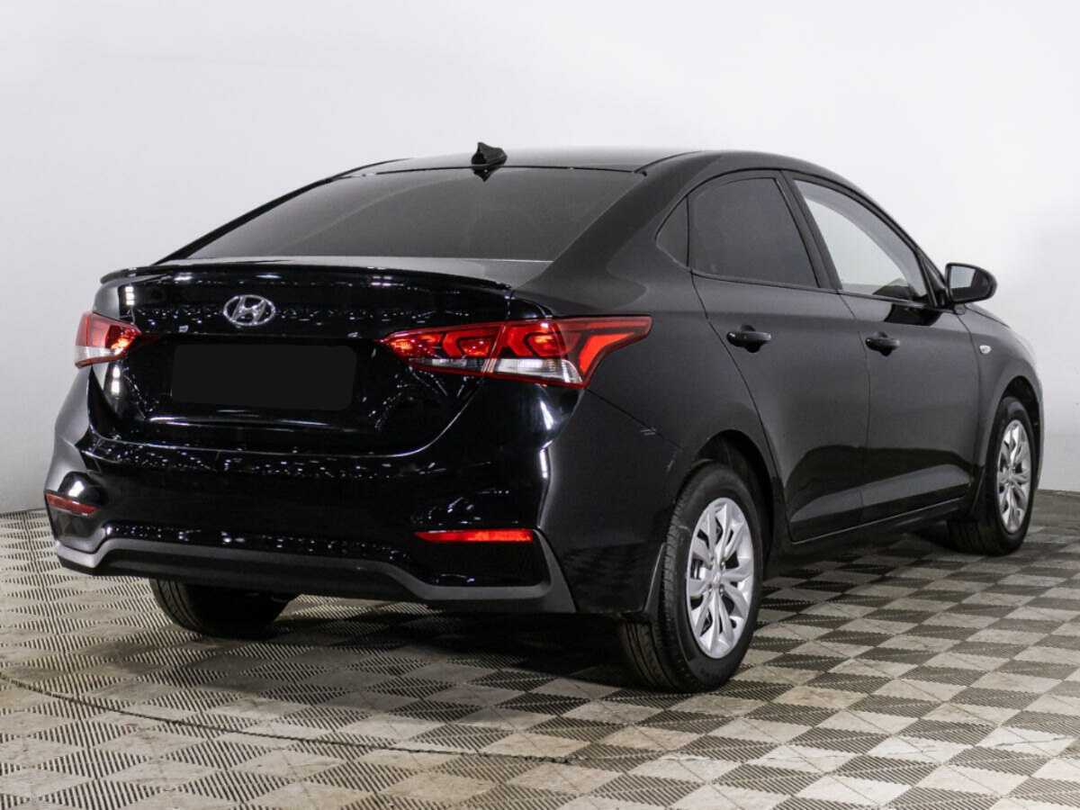 Купить Hyundai Solaris с пробегом. Фото: #4