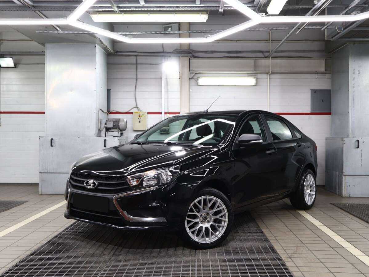 Купить Lada (ВАЗ) Vesta с пробегом. Посмотреть фото