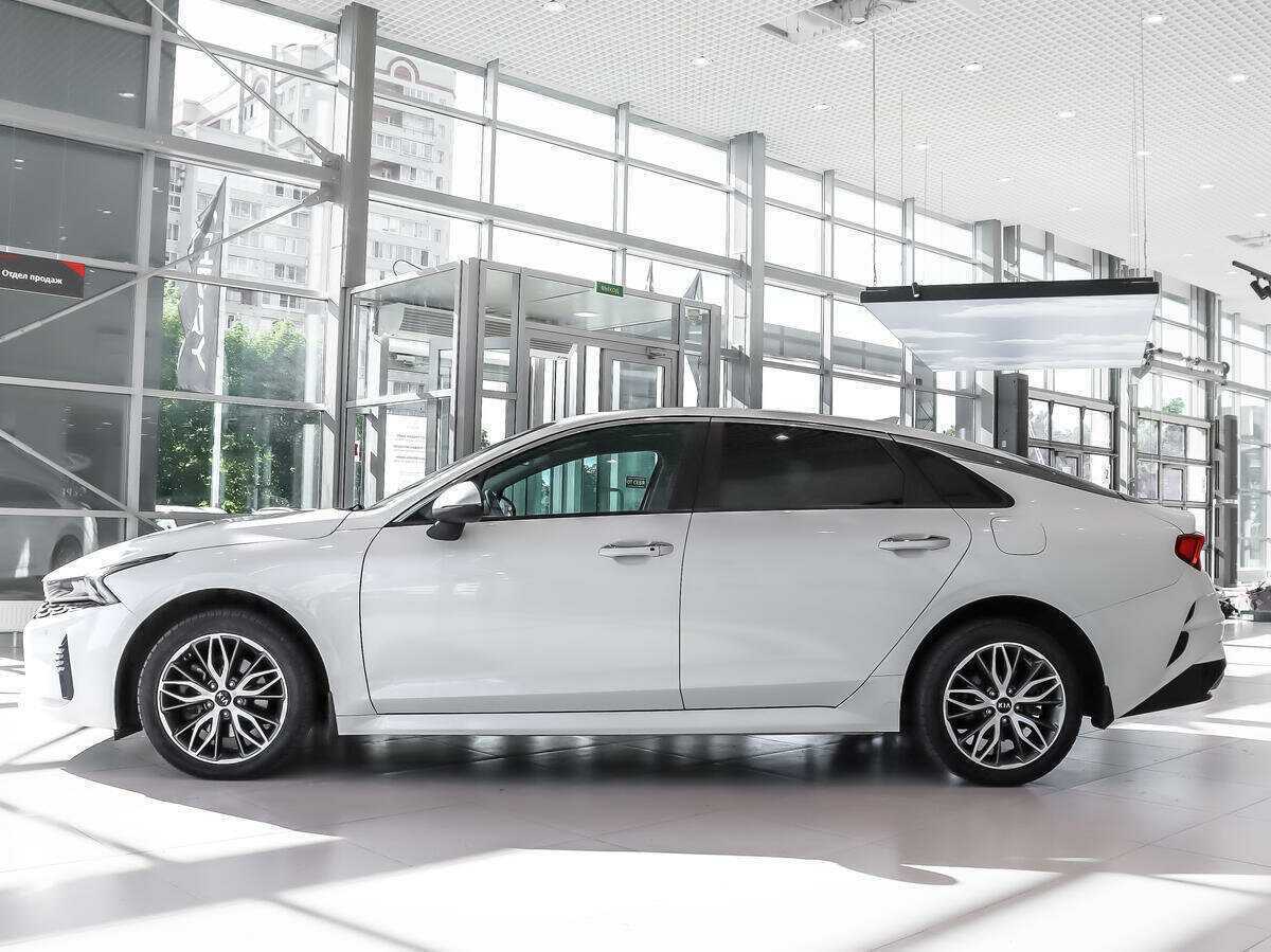 Купить Kia K5 с пробегом. Фото: #7