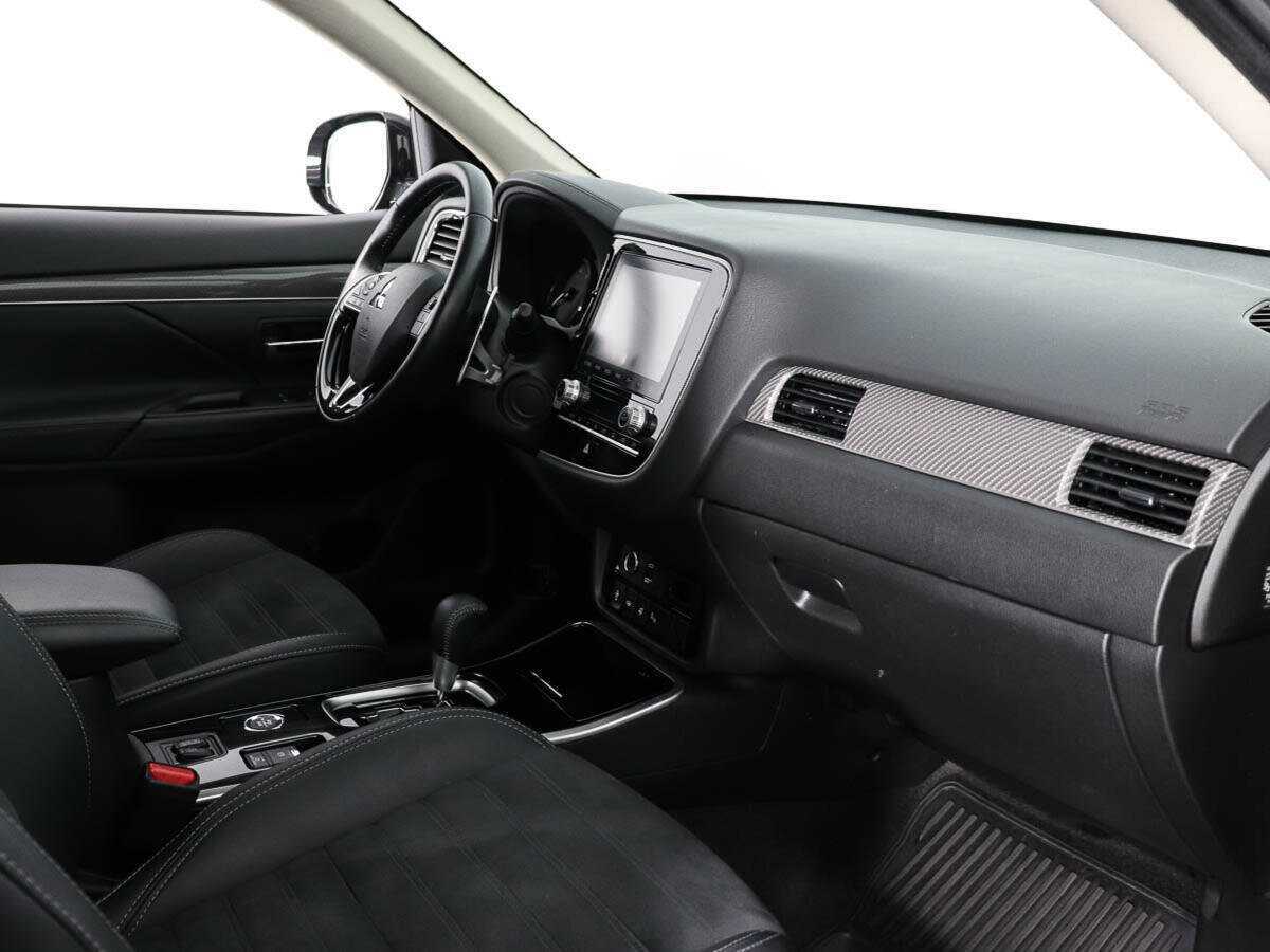 Купить Mitsubishi Outlander с пробегом. Фото: #8