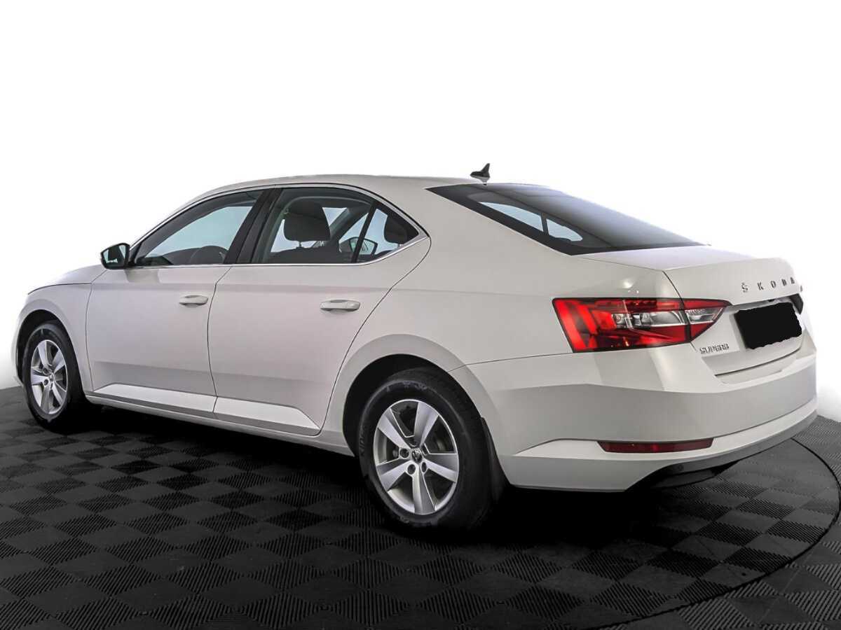 Купить Skoda Superb с пробегом. Фото: #6
