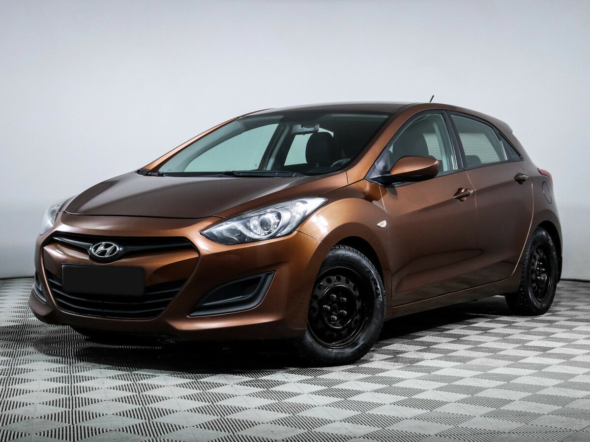 Купить Hyundai i30 с пробегом. Посмотреть фото