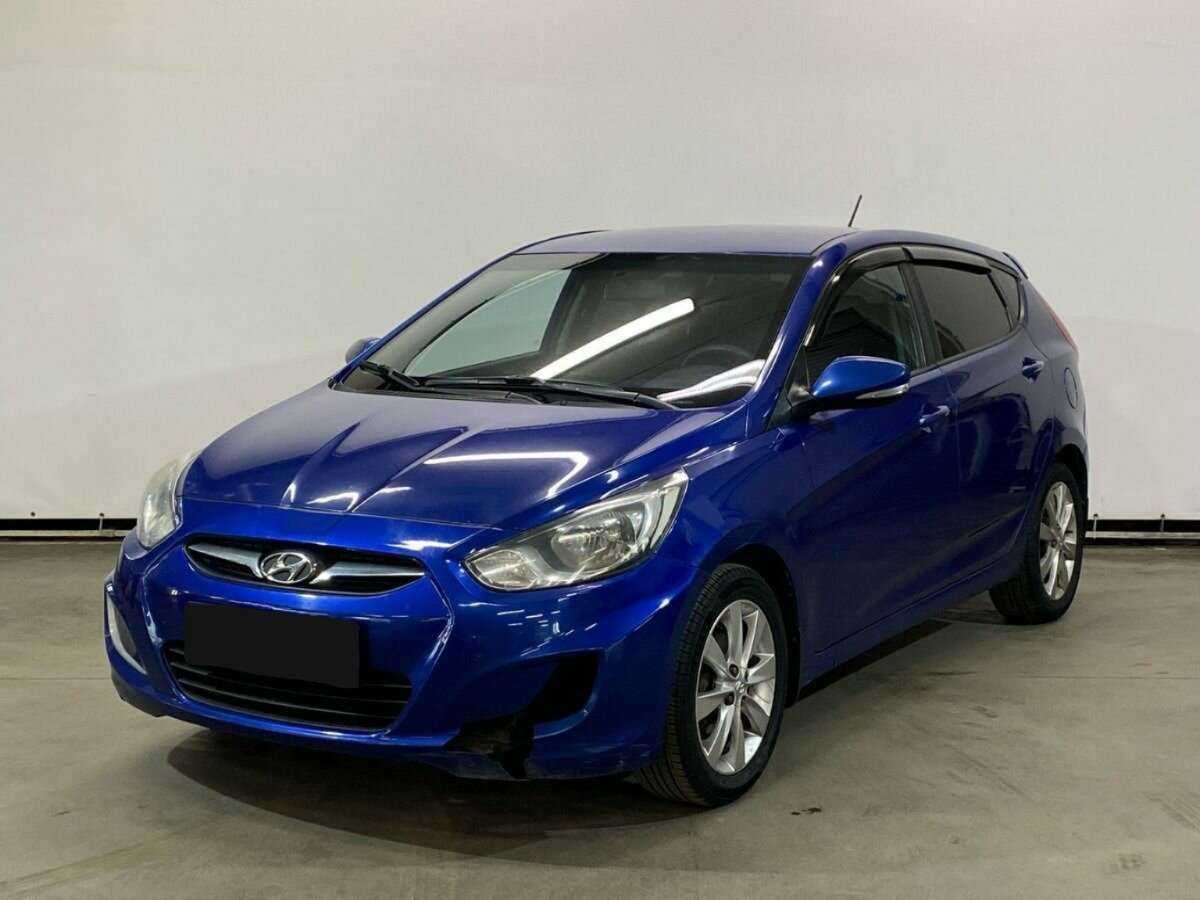 Купить Hyundai Solaris с пробегом. Фото: #0