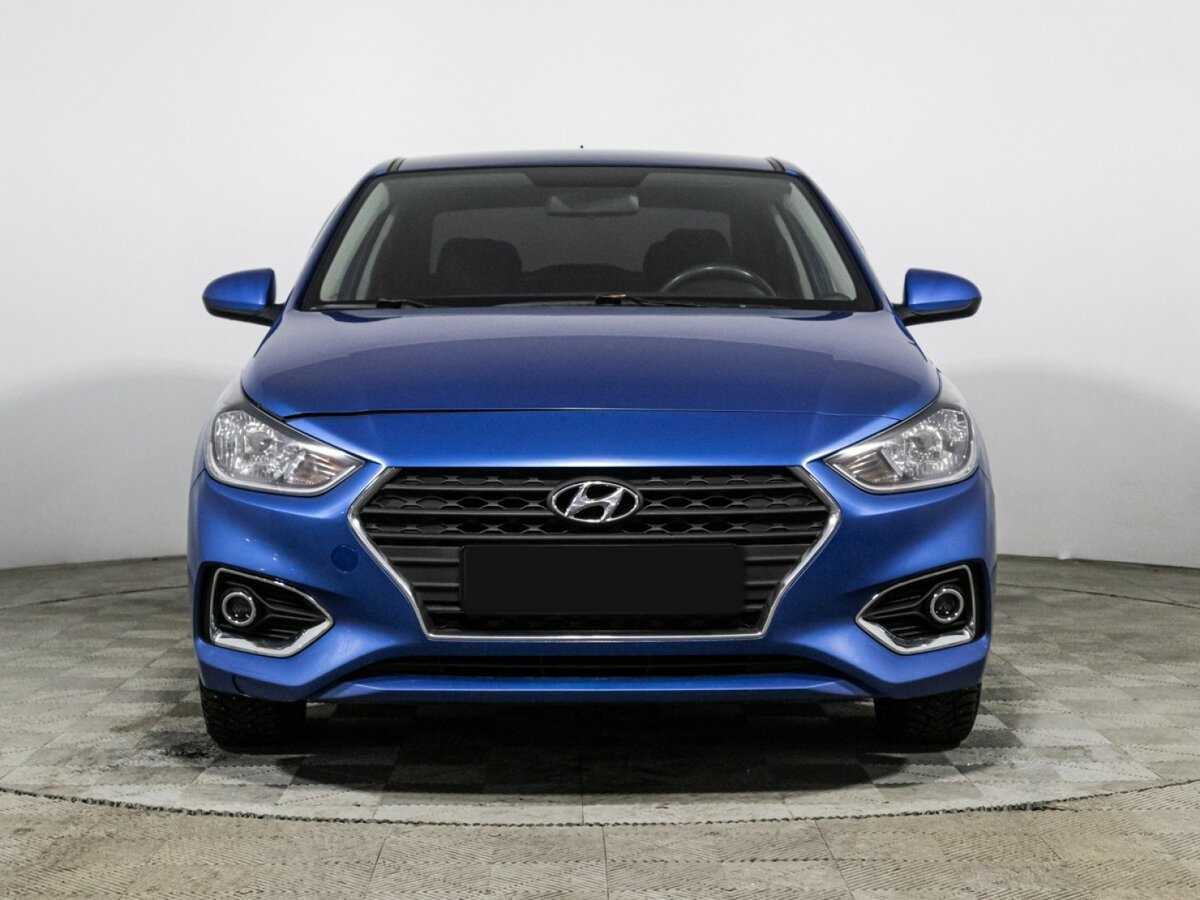 Купить Hyundai Solaris с пробегом. Фото: #1