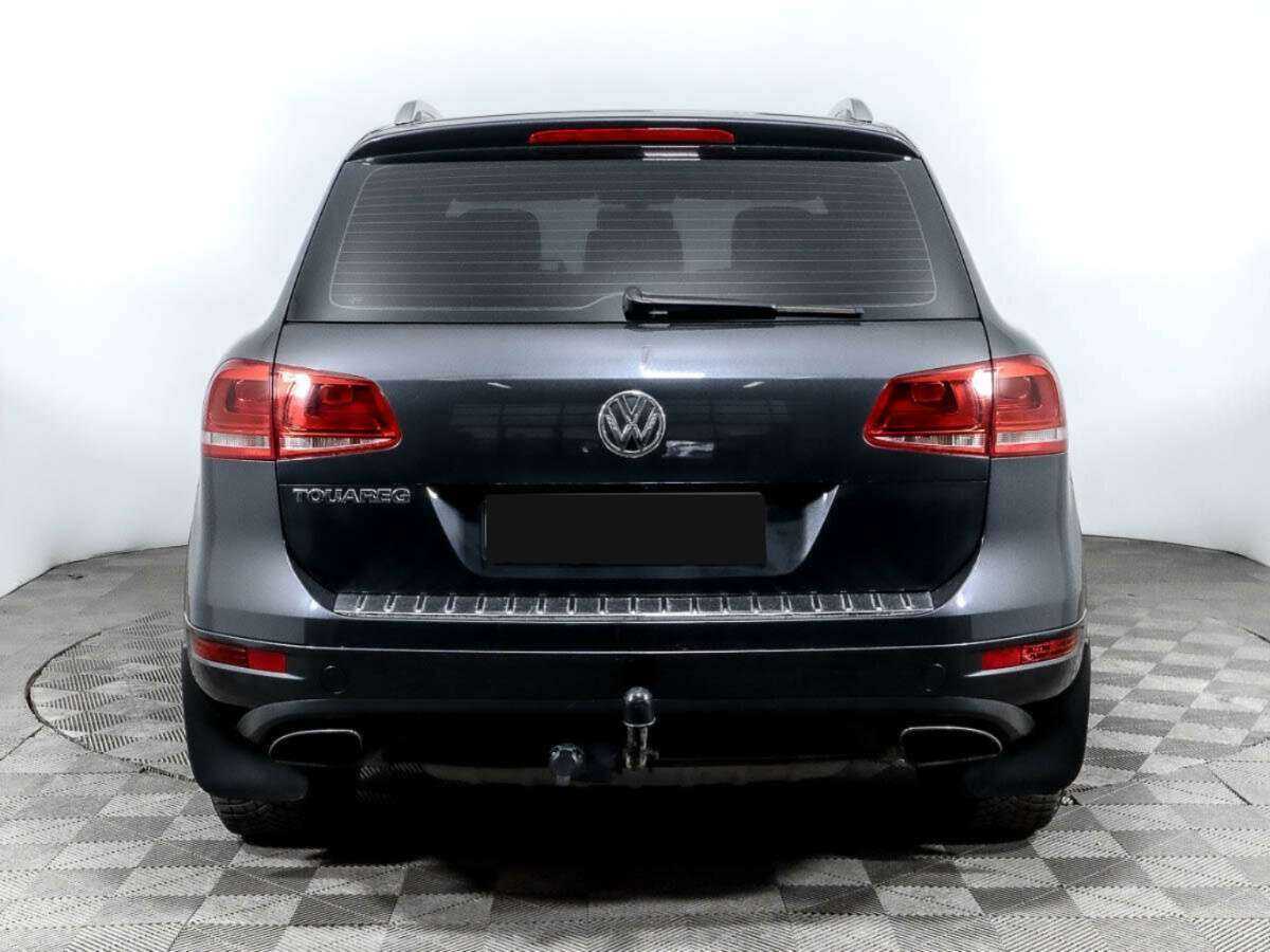 Купить Volkswagen Touareg с пробегом. Фото: #4
