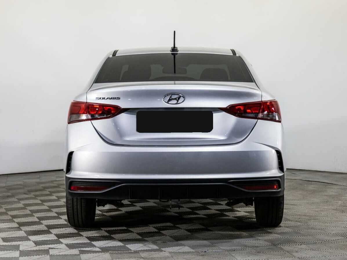 Купить Hyundai Solaris с пробегом. Фото: #5
