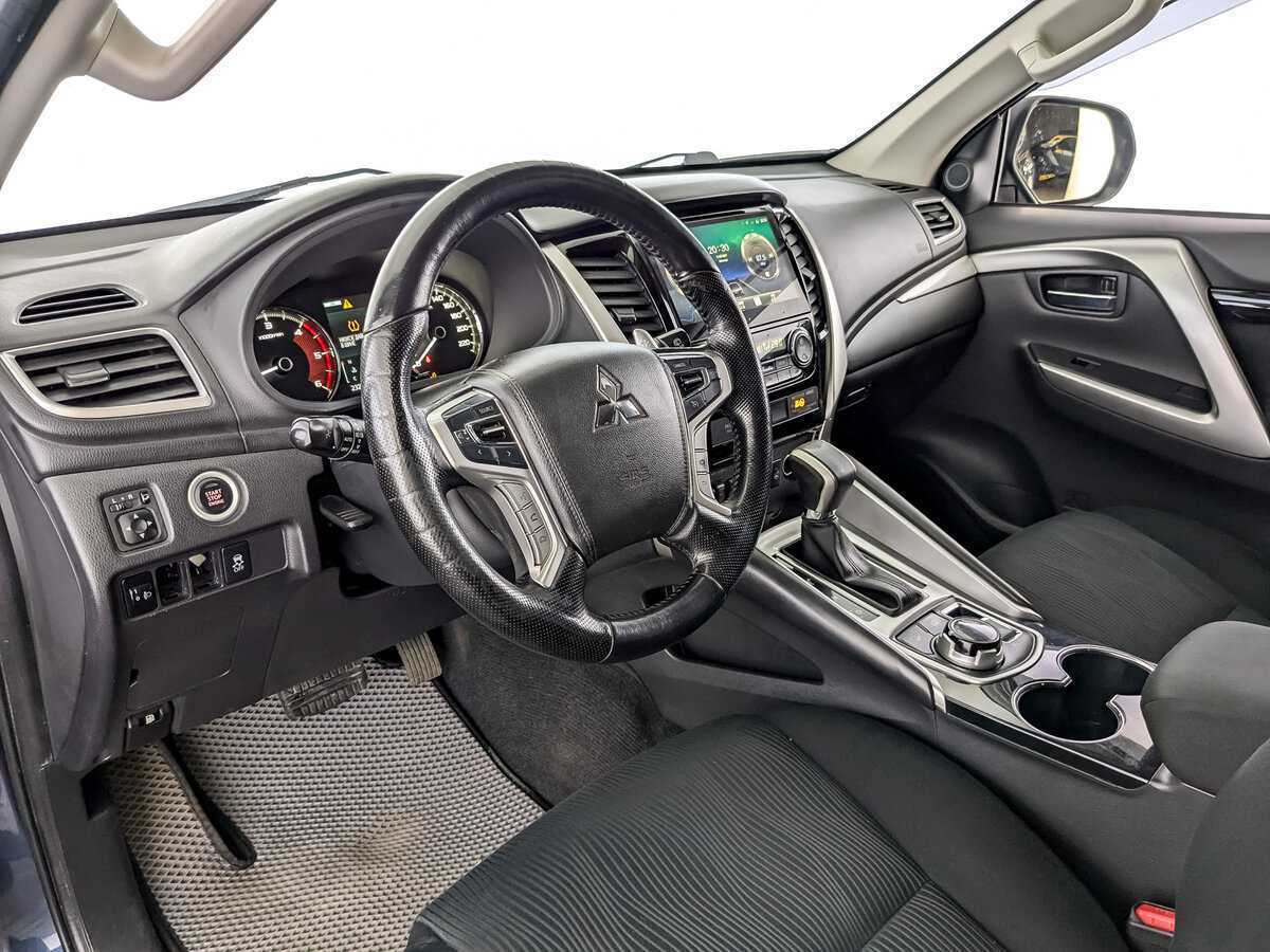 Купить Mitsubishi Pajero Sport с пробегом. Фото: #13