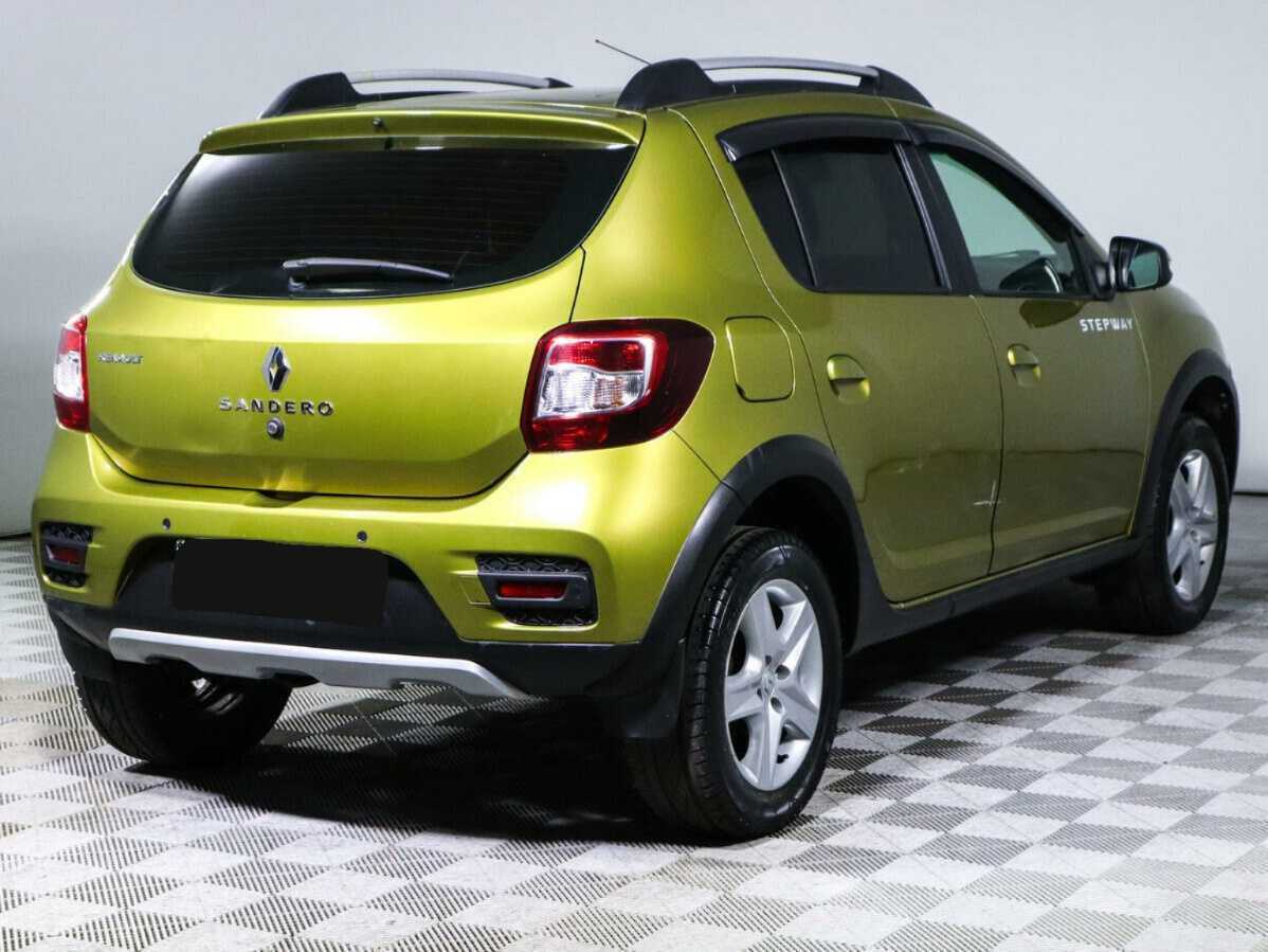Купить Renault Sandero с пробегом. Фото: #4