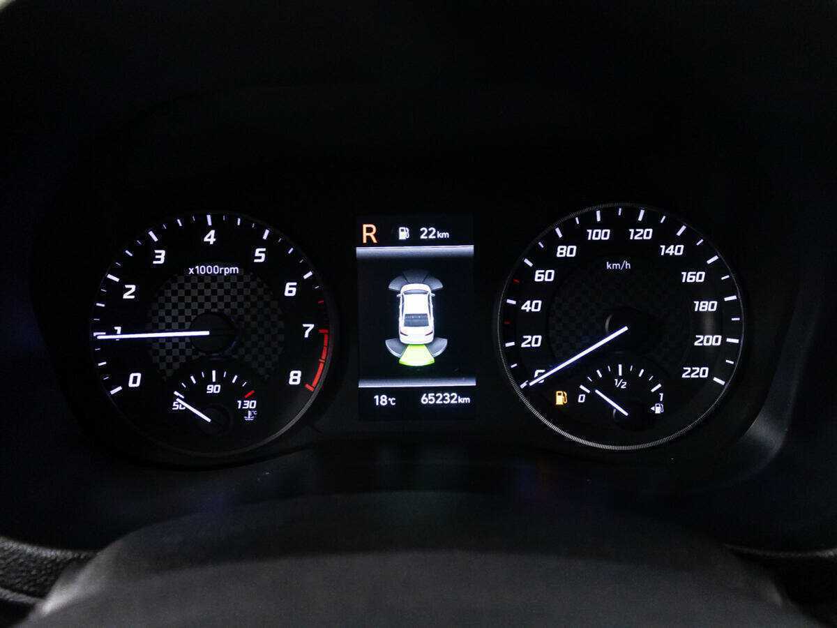 Купить Hyundai Solaris с пробегом. Фото: #11