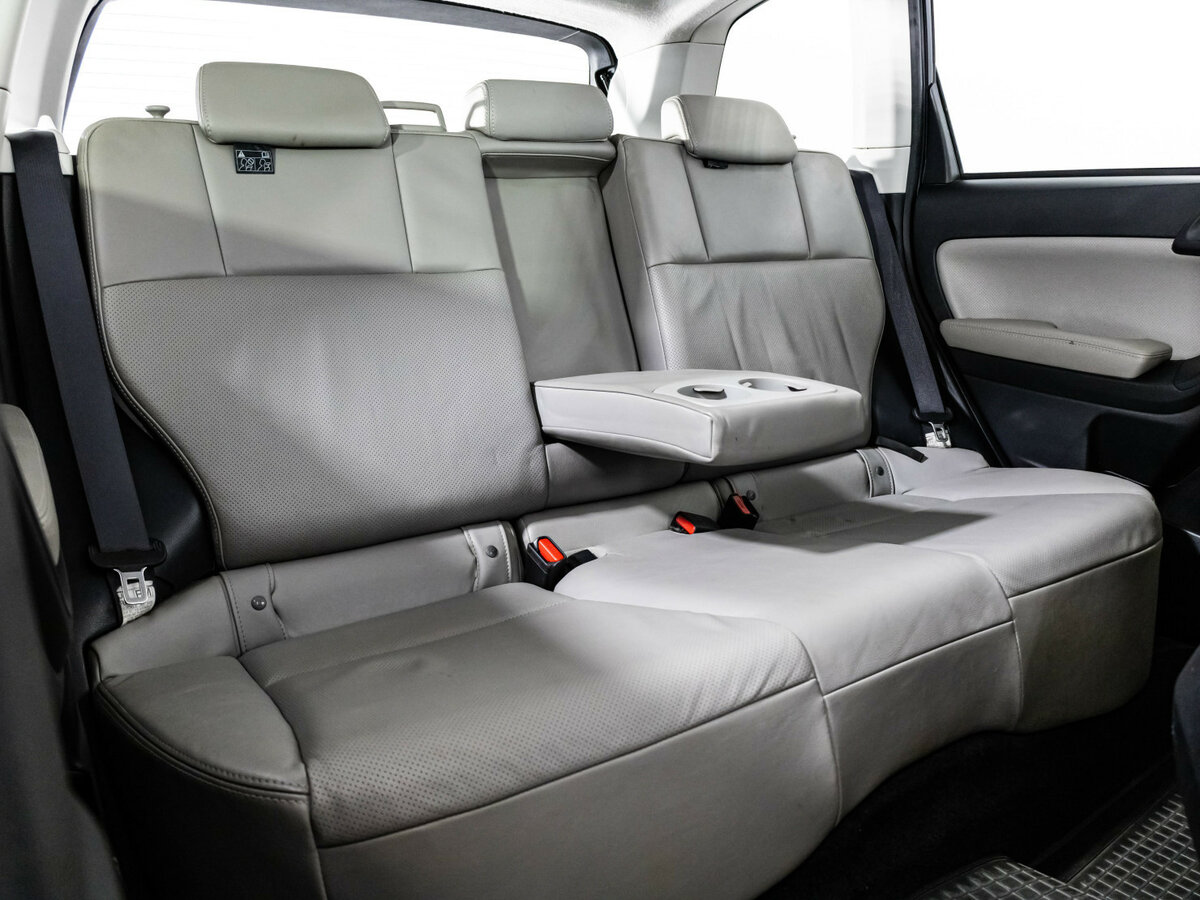 Купить Subaru Forester с пробегом. Фото: #16