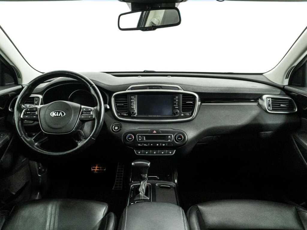 Купить Kia Sorento с пробегом. Фото: #12