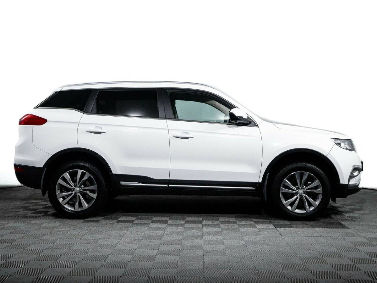 Купить Geely Atlas с пробегом. Фото: #3
