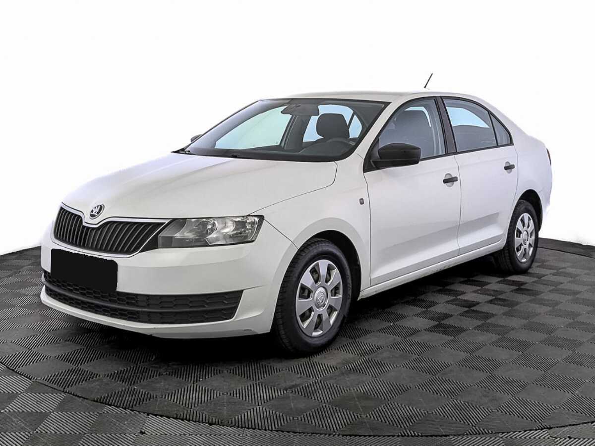 Купить Skoda Rapid с пробегом. Посмотреть фото
