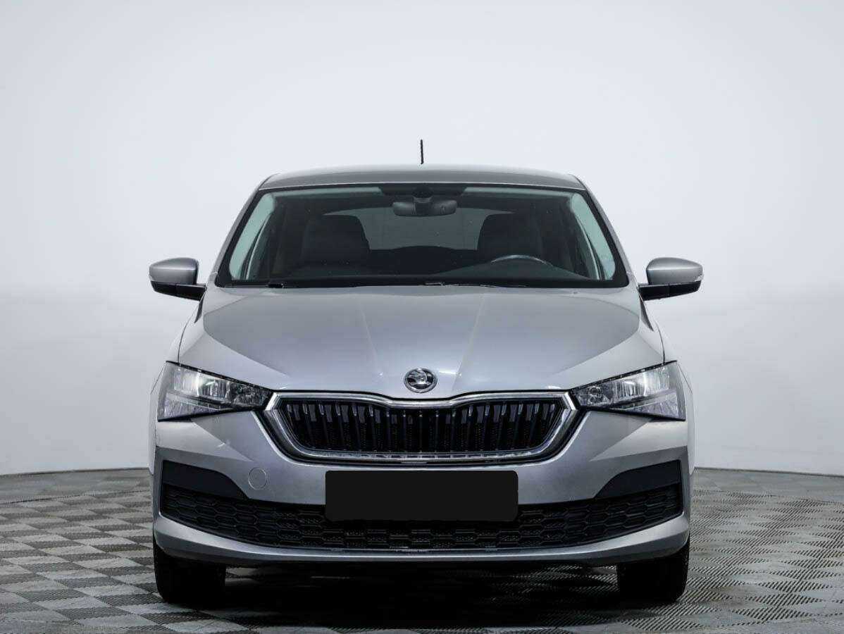 Купить Skoda Rapid с пробегом. Фото: #0