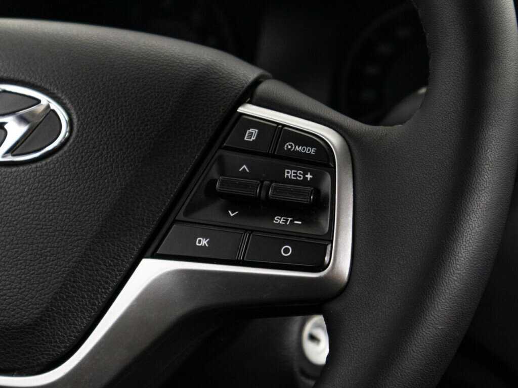 Купить Hyundai Solaris с пробегом. Фото: #16