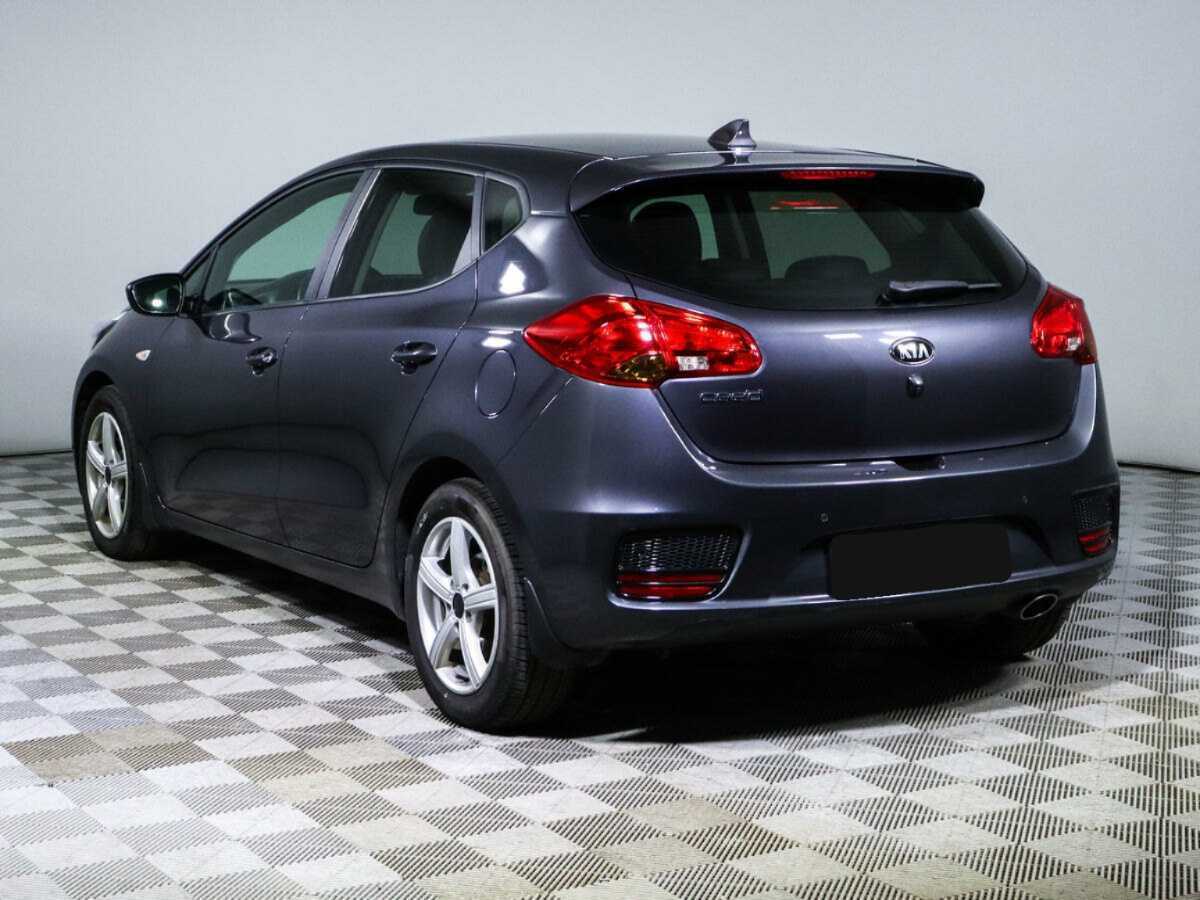 Купить Kia Ceed с пробегом. Фото: #5