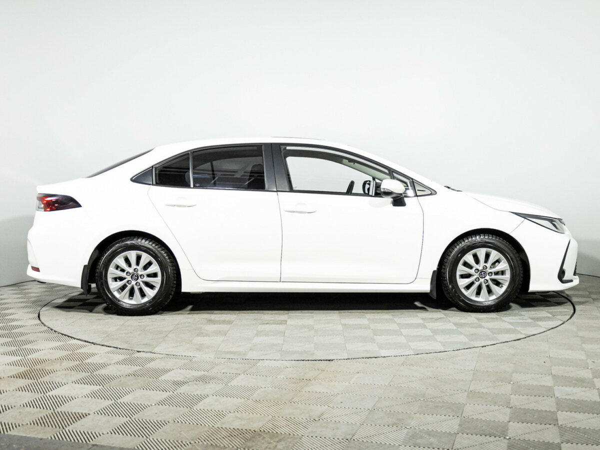 Купить Toyota Corolla с пробегом. Фото: #3