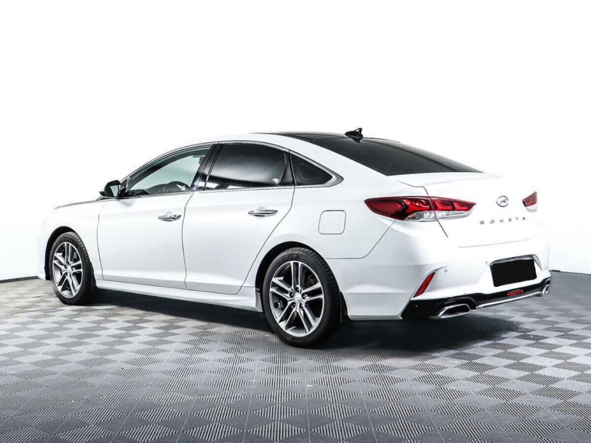 Купить Hyundai Sonata с пробегом. Фото: #6