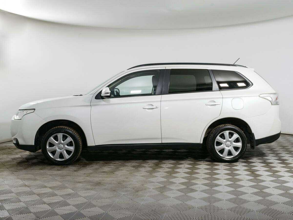 Купить Mitsubishi Outlander с пробегом. Фото: #6