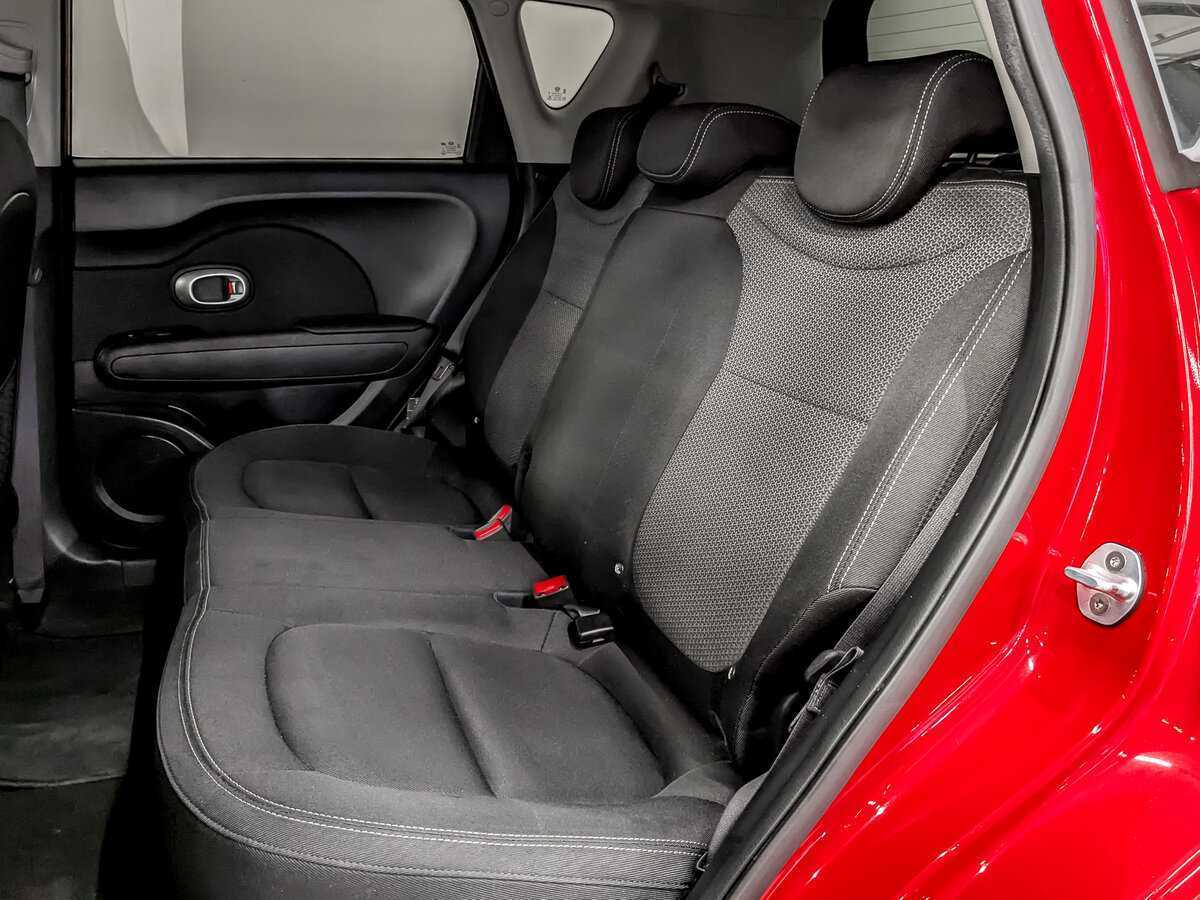 Купить Kia Soul с пробегом. Фото: #11