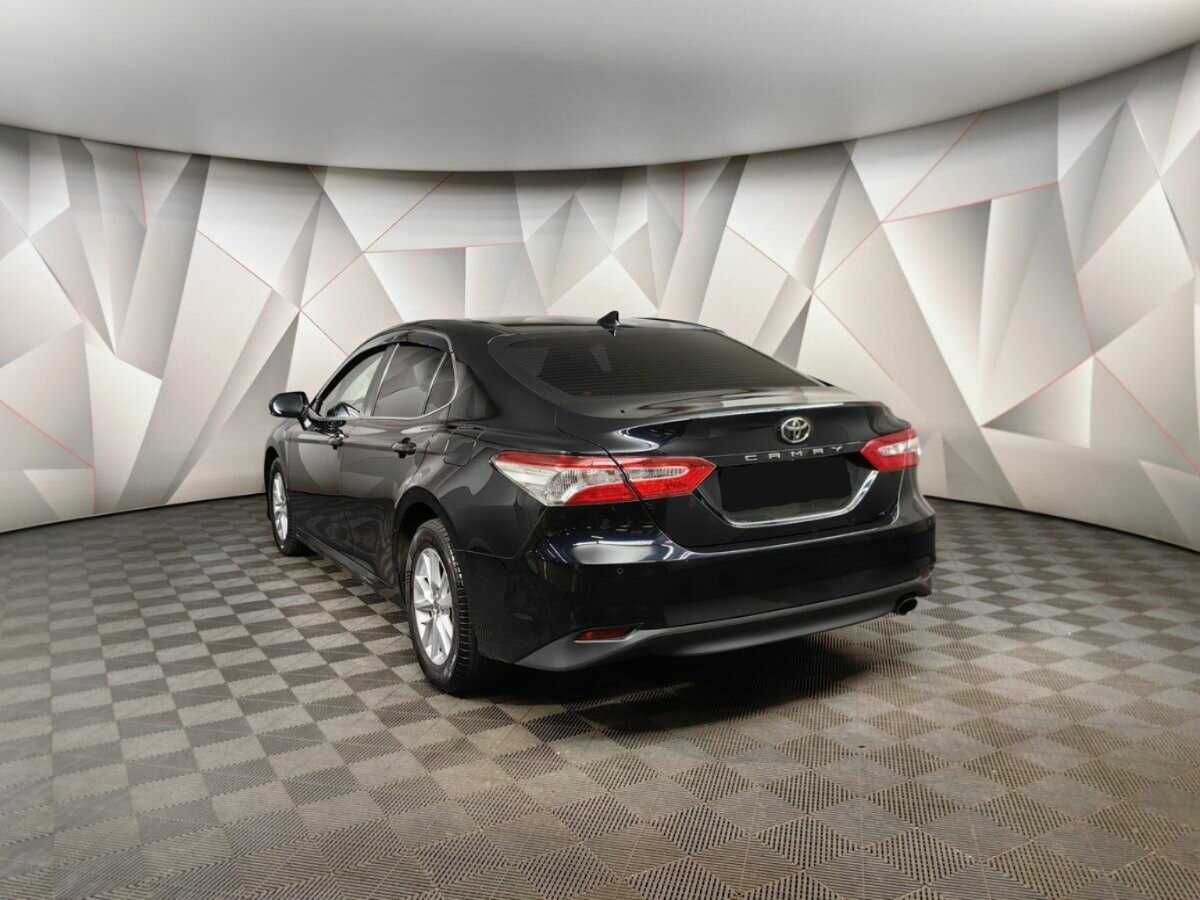 Купить Toyota Camry с пробегом. Фото: #3