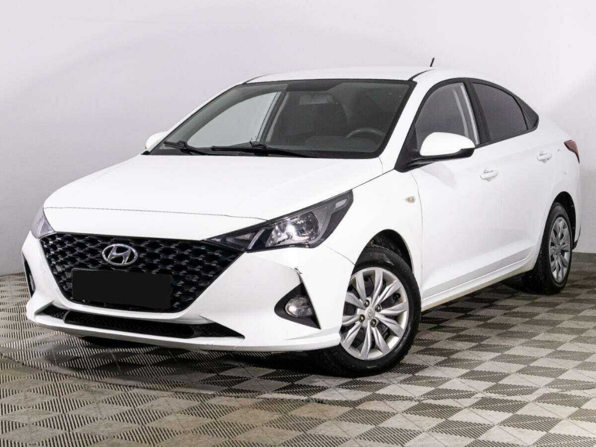 Купить Hyundai Solaris с пробегом. Фото: #0