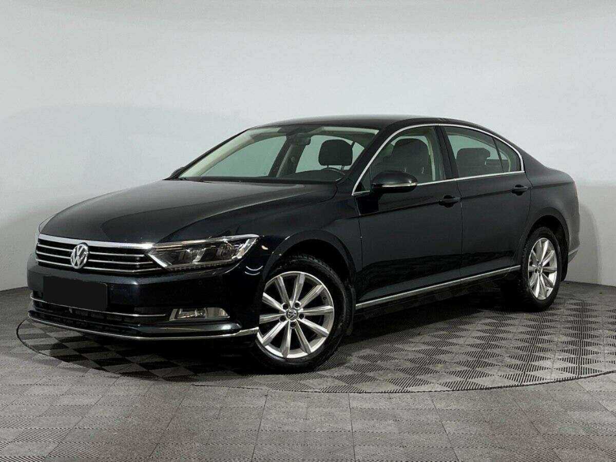 Купить Volkswagen Passat с пробегом. Посмотреть фото