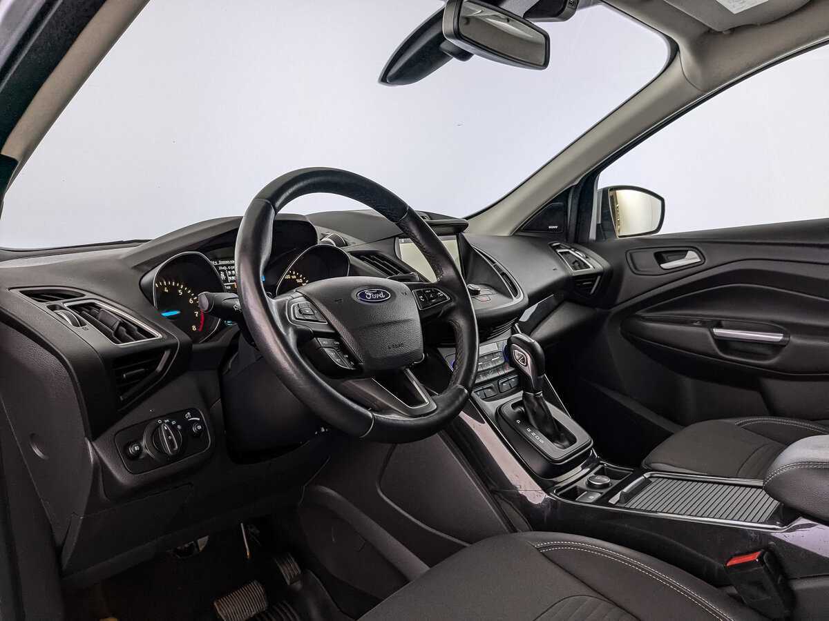 Купить Ford Kuga с пробегом. Фото: #12