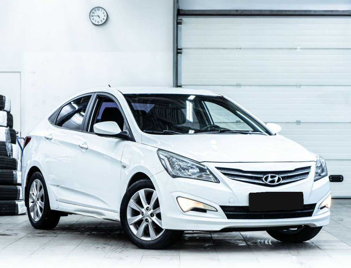 Купить Hyundai Solaris с пробегом. Фото: #1