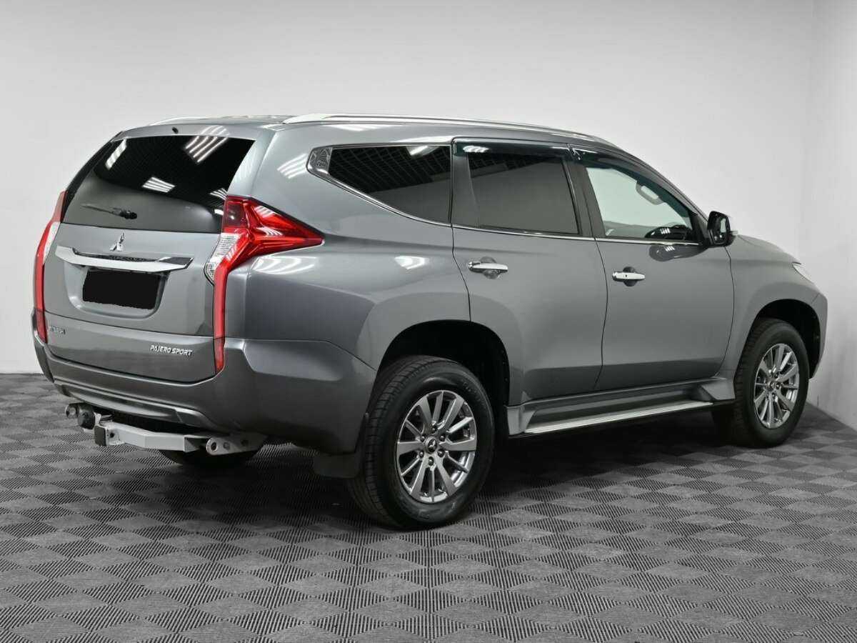 Купить Mitsubishi Pajero Sport с пробегом. Фото: #1