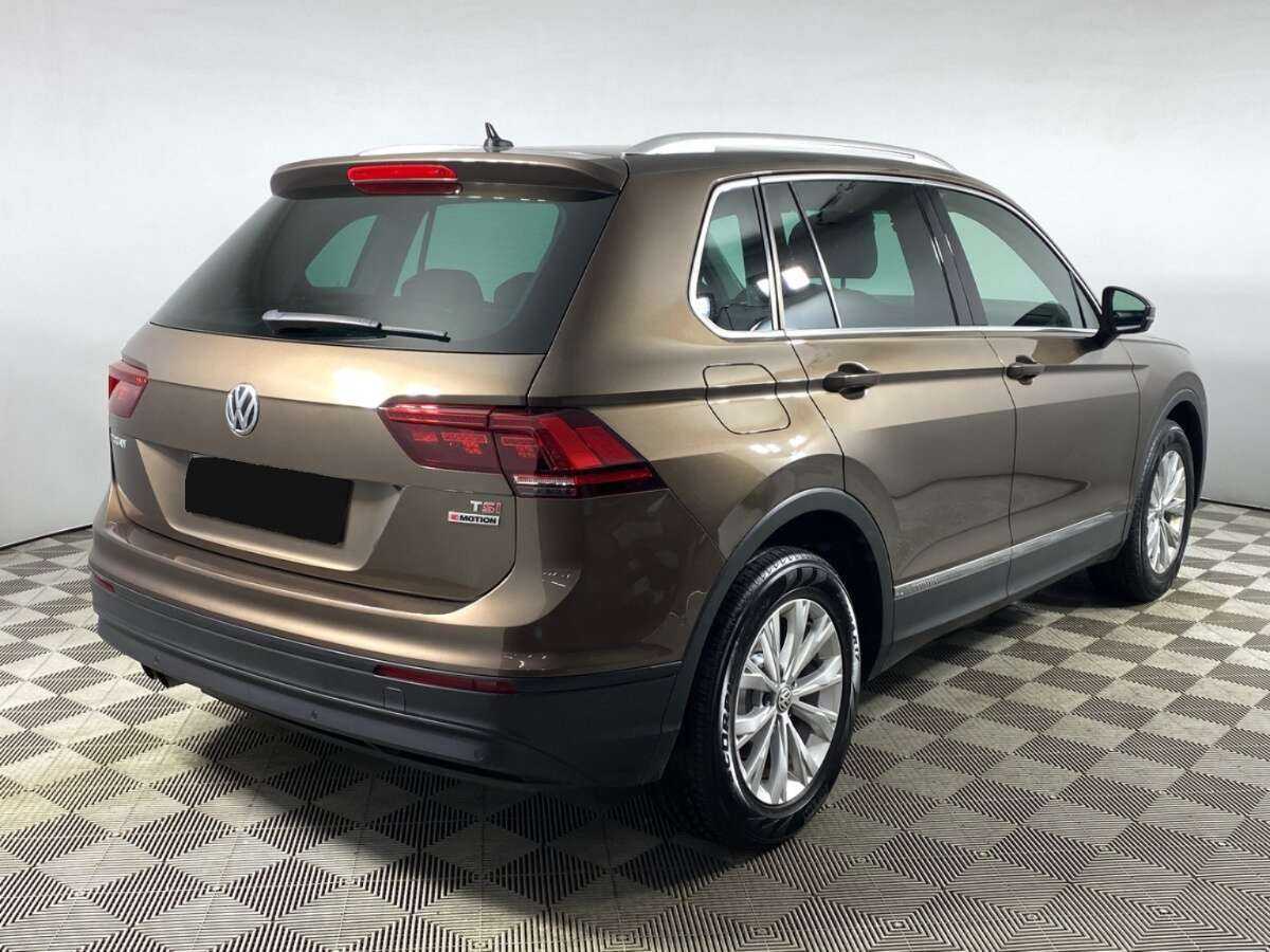 Купить Volkswagen Tiguan с пробегом. Фото: #4
