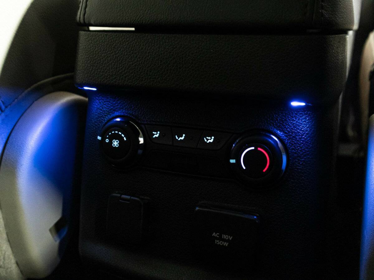 Купить Ford Explorer с пробегом. Фото: #19