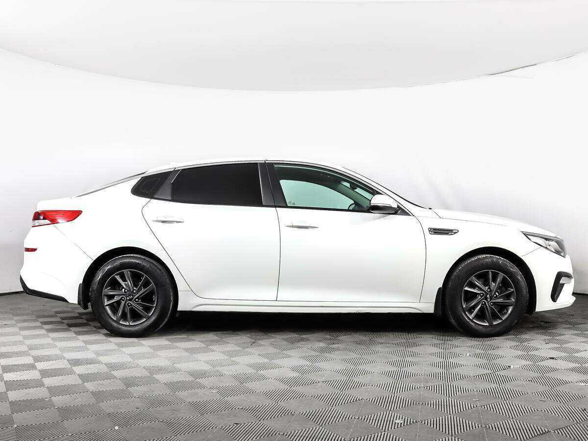 Купить Kia Optima с пробегом. Фото: #3