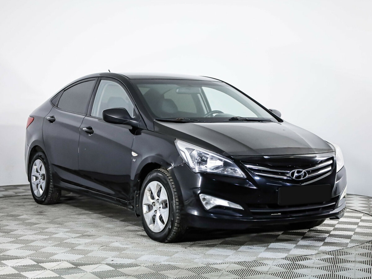 Купить Hyundai Solaris с пробегом. Фото: #2