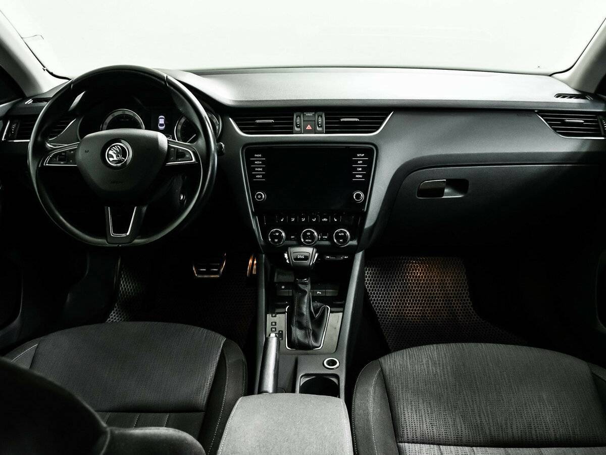 Купить Skoda Octavia с пробегом. Фото: #10