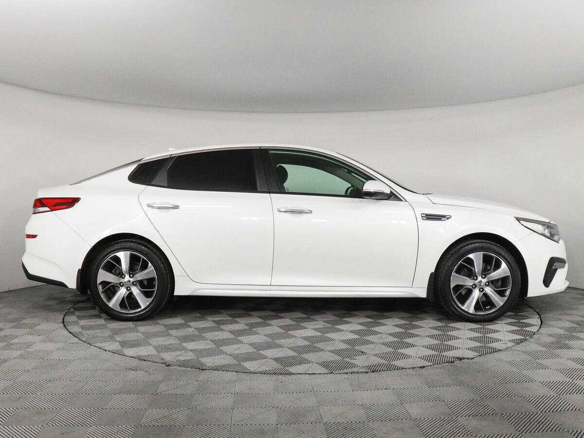 Купить Kia Optima с пробегом. Фото: #3