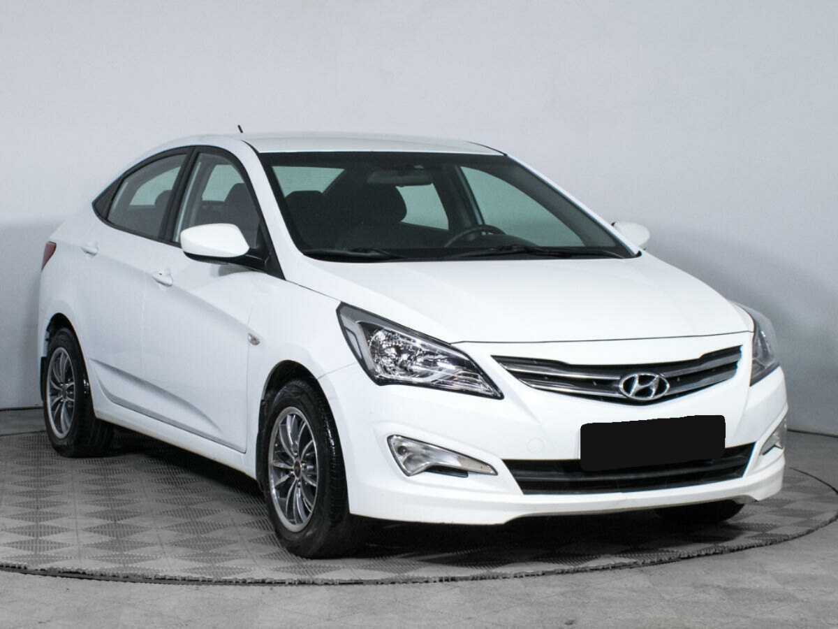 Купить Hyundai Solaris с пробегом. Фото: #2