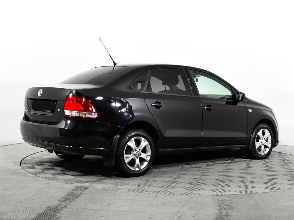 Купить Volkswagen Polo с пробегом. Фото: #4