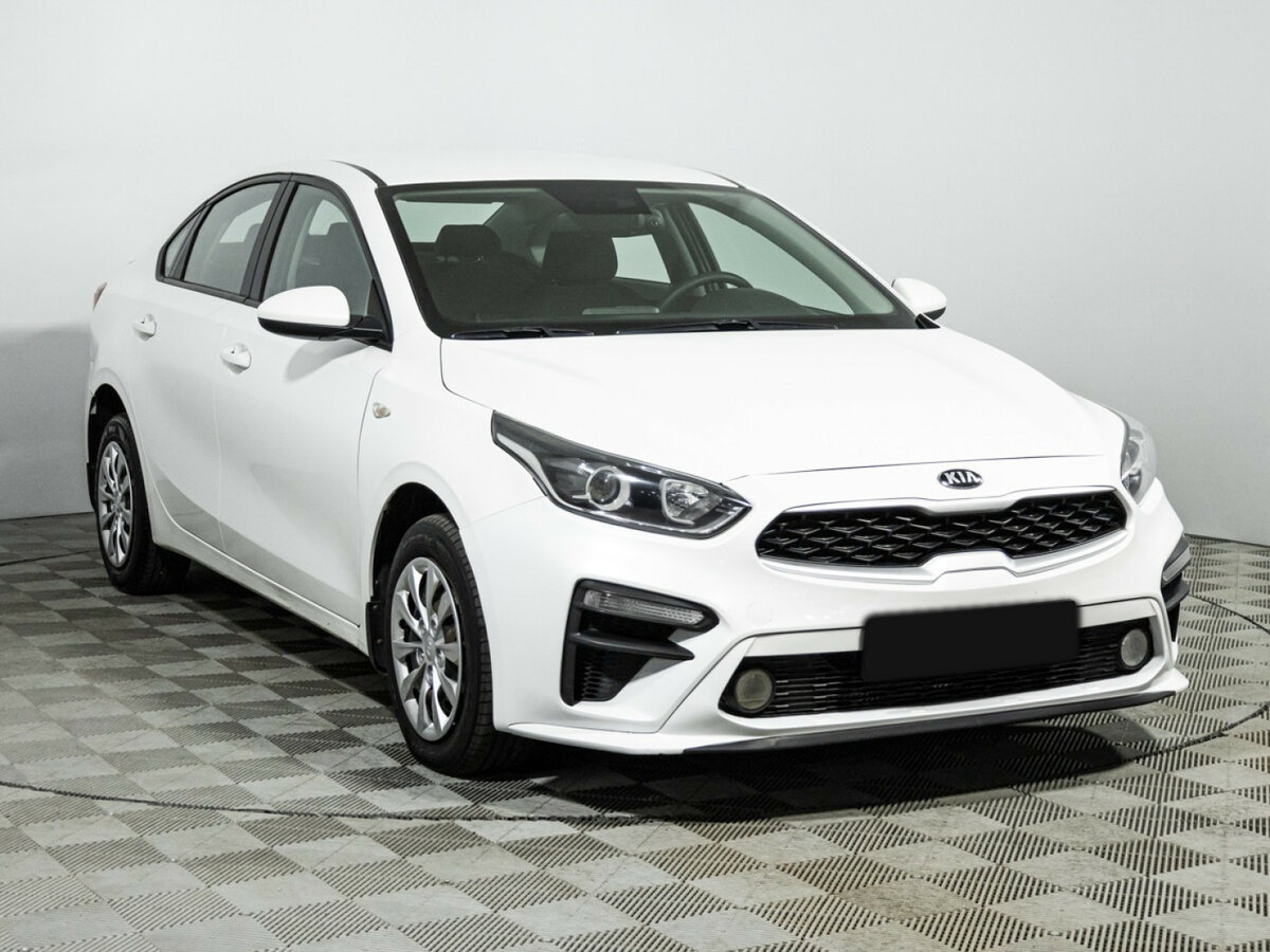 Купить Kia Cerato с пробегом. Фото: #2