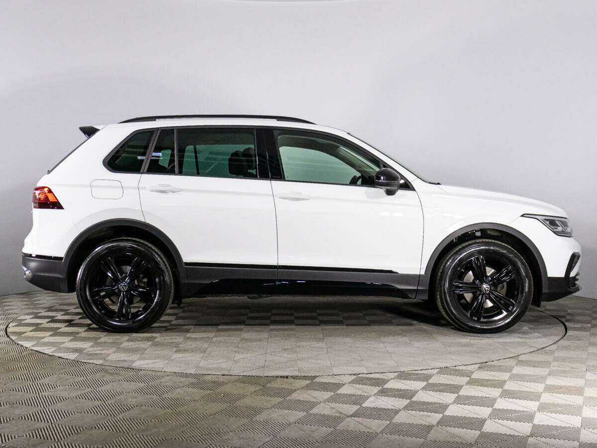 Купить Volkswagen Tiguan с пробегом. Фото: #3