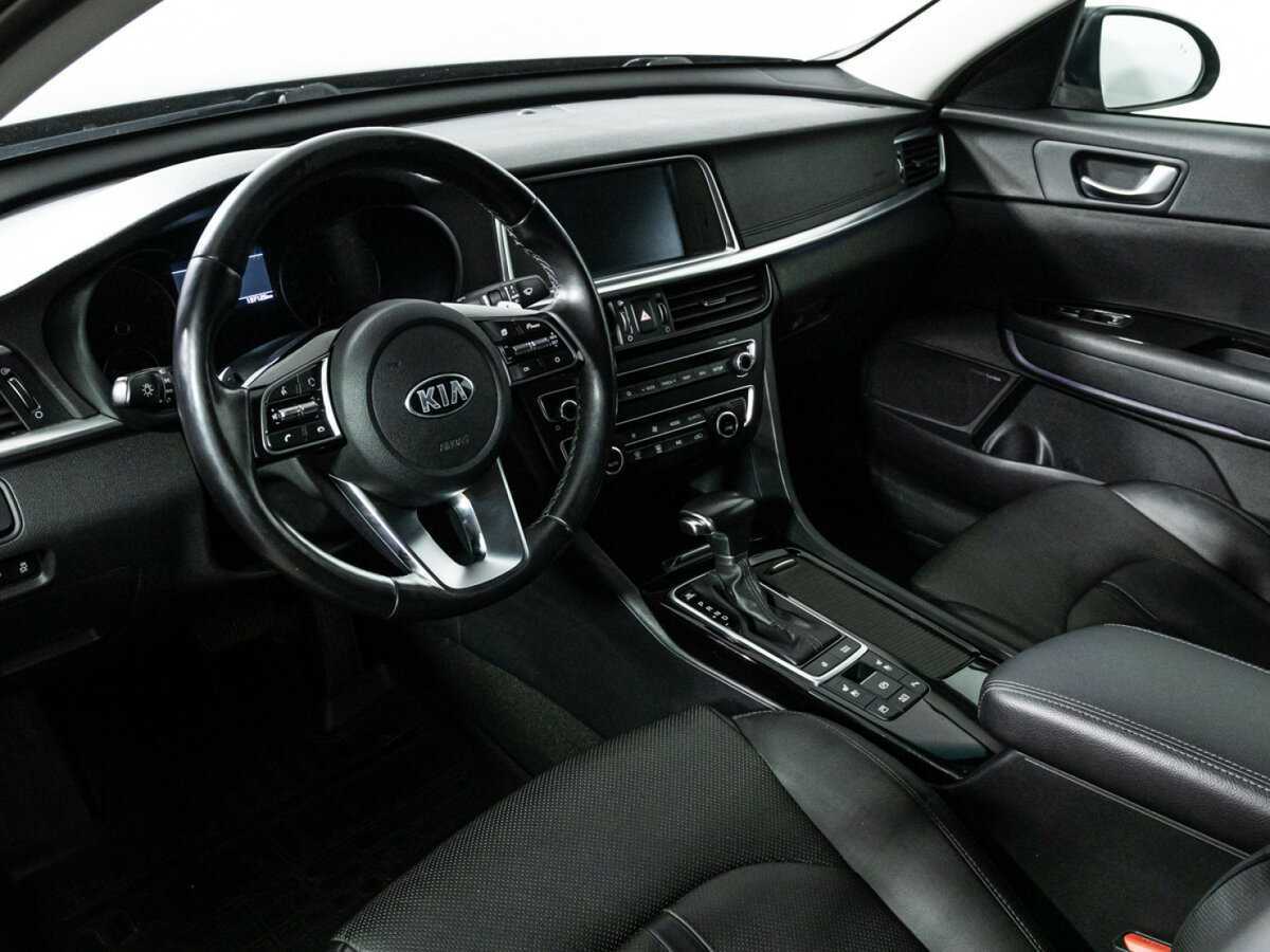 Купить Kia Optima с пробегом. Фото: #10