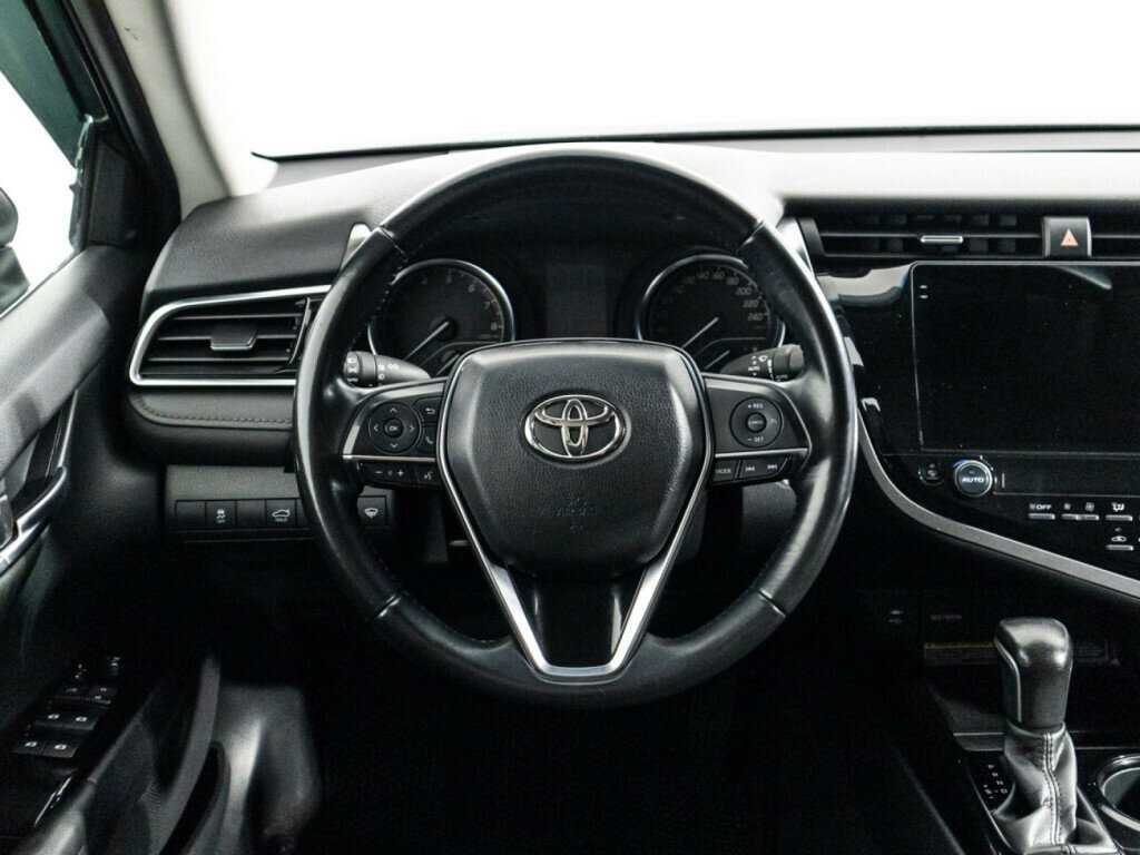 Купить Toyota Camry с пробегом. Фото: #17