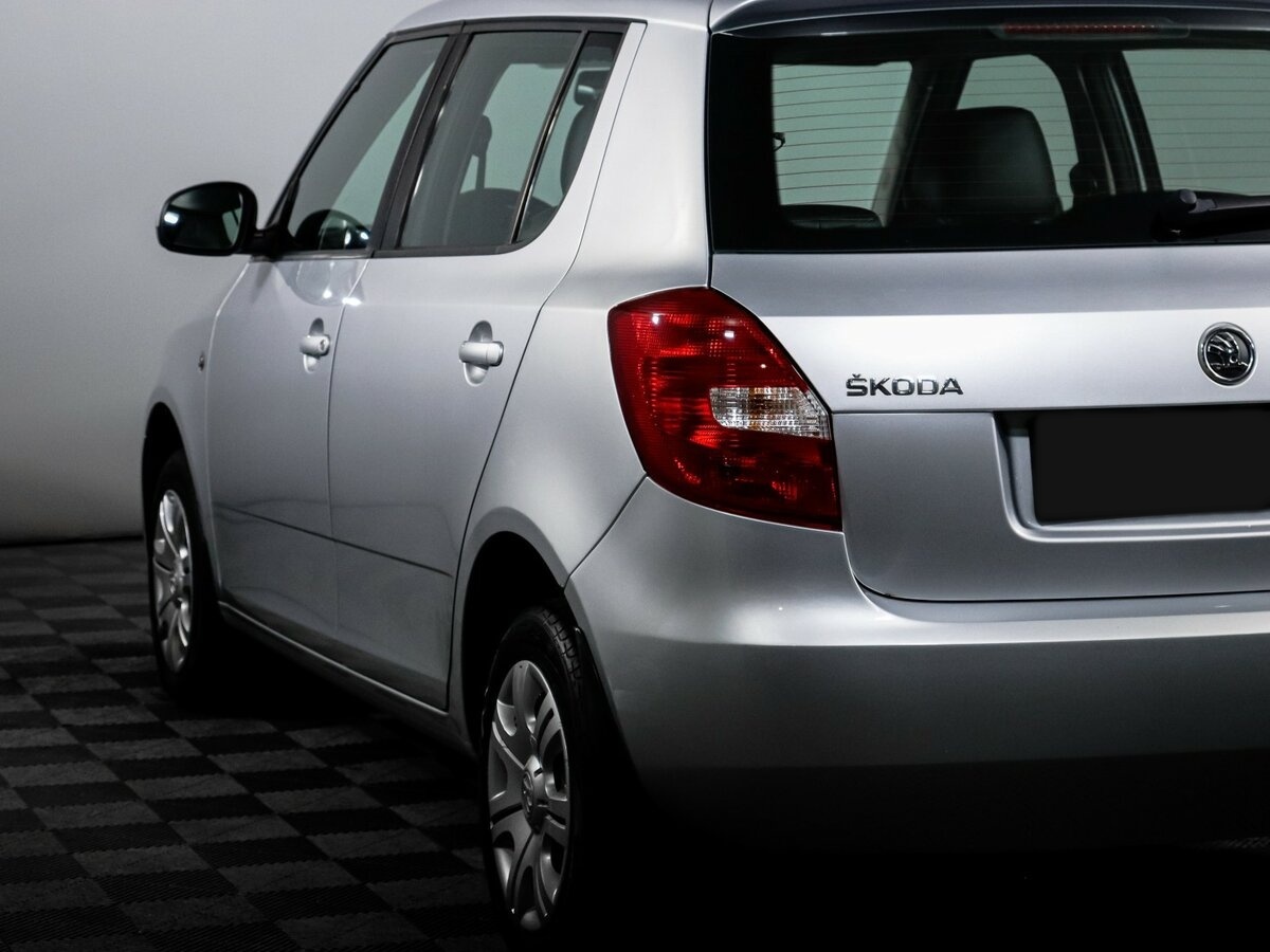 Купить Skoda Fabia с пробегом. Фото: #14