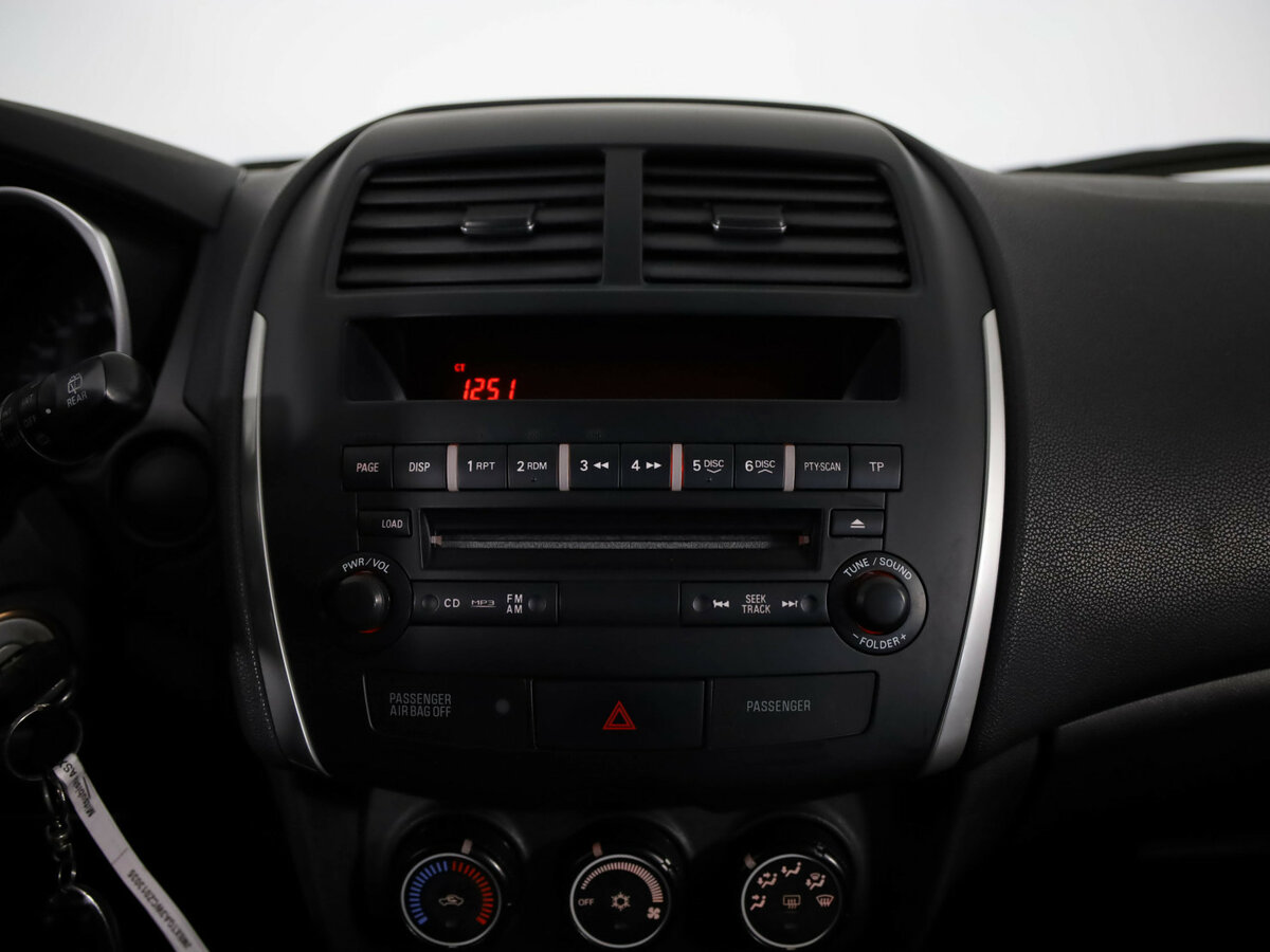 Купить Mitsubishi ASX с пробегом. Фото: #10