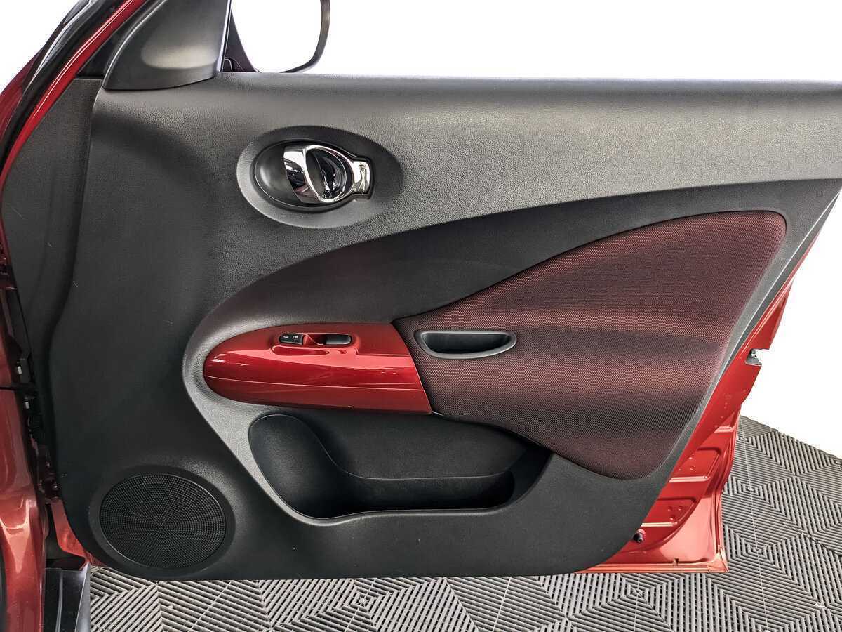Купить Nissan Juke с пробегом. Фото: #19