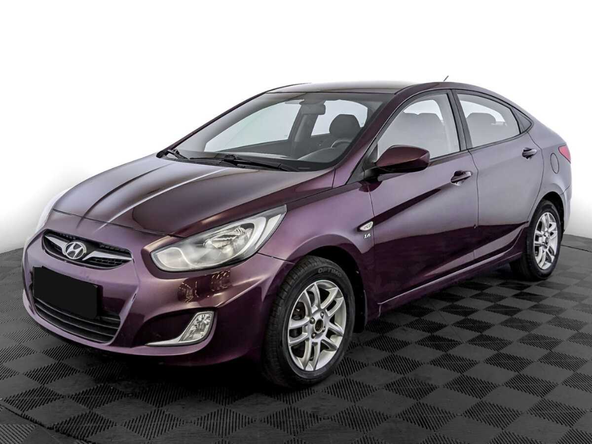 Купить Hyundai Solaris с пробегом. Фото: #0
