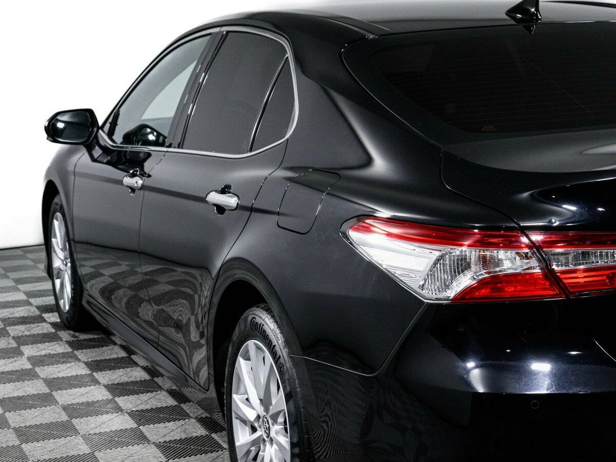 Купить Toyota Camry с пробегом. Фото: #18